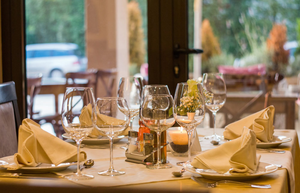 restaurant-449952_1920